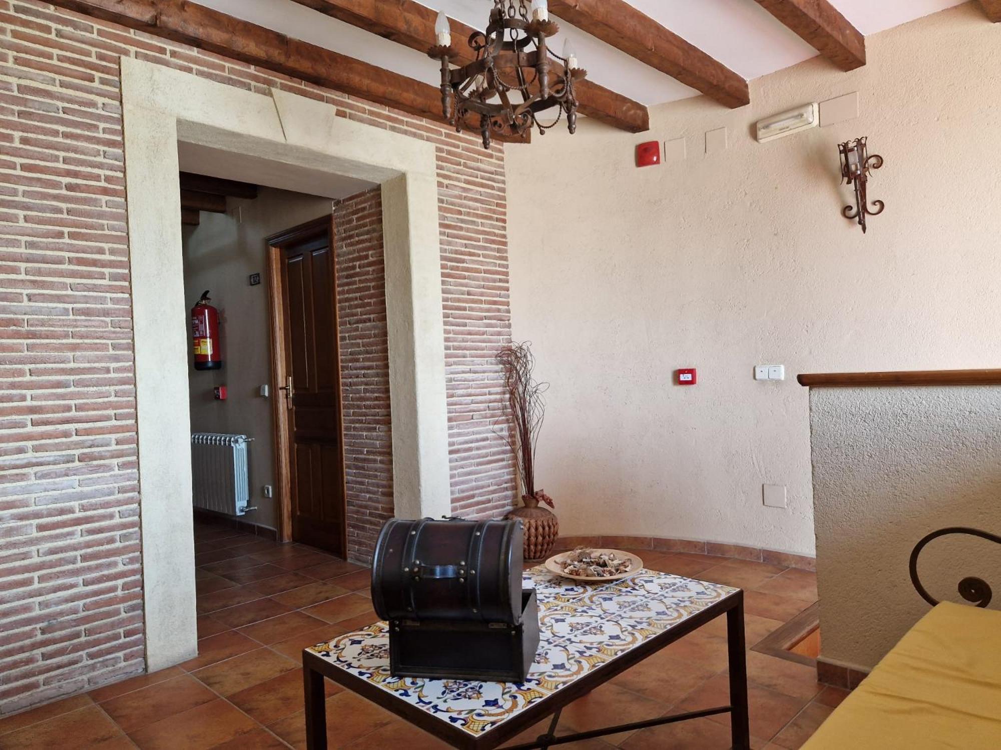 Hostal La Plata Oropesa Exterior photo